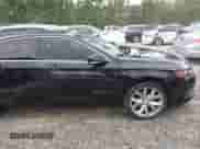 2016 Chevrolet Impala LT z VIN 2G1115S30G9161317, wystawiony jako IAAI lot #43037285 z przebiegiem 173 605 mil mil oraz . Historia ofert i sprzedaży dostępna na DreamBid. Obrazek 13.