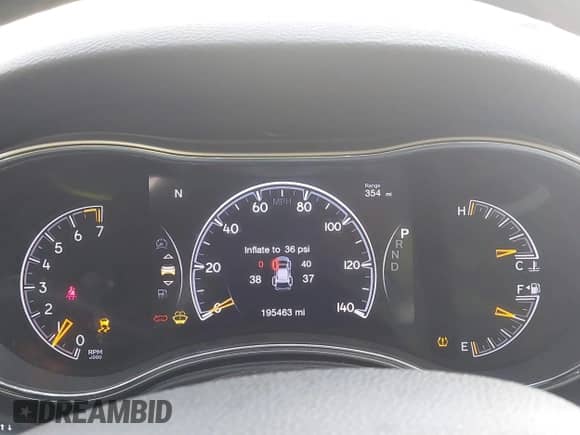 2017 Jeep Grand Cherokee Limited с VIN 1C4RJEBG7HC641975, выставлен на аукционе IAAI как лот 43261505 с пробегом 195 463 миль миль и . История ставок и продаж доступна на DreamBid. Изображение 7.