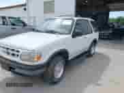 1996 Ford Explorer Eddie Bauer с VIN 1FMCU24X4TUC82009, выставлен на аукционе IAAI как лот 42829672 с пробегом 113 106 миль миль и . История ставок и продаж доступна на DreamBid. Изображение 2.