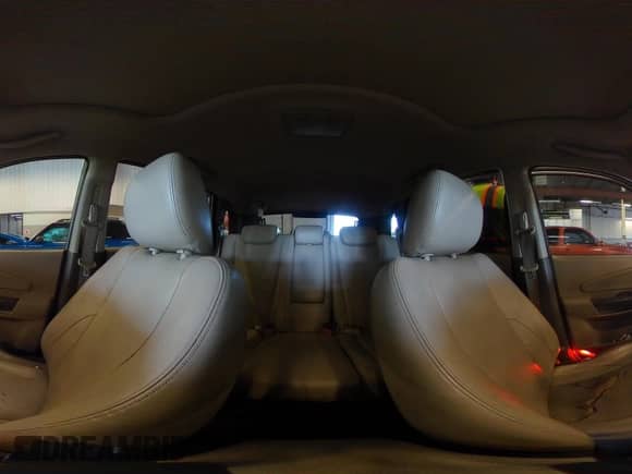 2009 Hyundai Tucson SE с VIN KM8JN12D59U934815, выставлен на аукционе IAAI как лот 42113682 с пробегом 170 705 миль миль и . История ставок и продаж доступна на DreamBid. Изображение 18.