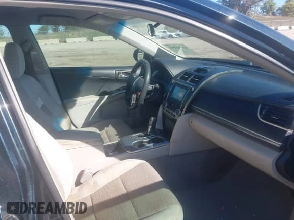 2013 Toyota Camry LE z VIN 4T1BD1FK2DU093299, wystawiony jako IAAI lot #43405541 z przebiegiem 151 153 mil mil oraz . Historia ofert i sprzedaży dostępna na DreamBid. Obrazek 5.