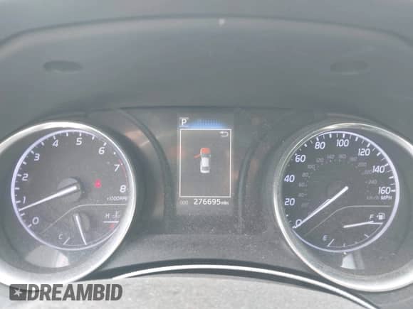 2020 Toyota Camry LE z VIN 4T1C11AK2LU880546, wystawiony jako IAAI lot #43158555 z przebiegiem 276 695 mil mil oraz . Historia ofert i sprzedaży dostępna na DreamBid. Obrazek 7.