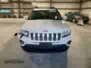 2015 Jeep Compass High Altitude с VIN 1C4NJDEB7FD245402, выставлен на аукционе Copart как лот 63697055 с пробегом 136 594 миль миль и Списание • Salvage title. История ставок и продаж доступна на DreamBid. Изображение 14.