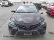 2019 Toyota Camry LE с VIN 4T1B11HK2KU833243, выставлен на аукционе IAAI как лот 42855313 с пробегом 128 404 миль миль и . История ставок и продаж доступна на DreamBid. Изображение 12.
