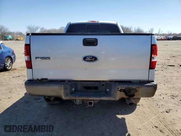 2007 Ford F-150 XLT с VIN 1FTPW14537FA42145, выставлен на аукционе Copart как лот 50718965 с пробегом Не указан миль и На запчасти • Non repairable. История ставок и продаж доступна на DreamBid. Изображение 6.