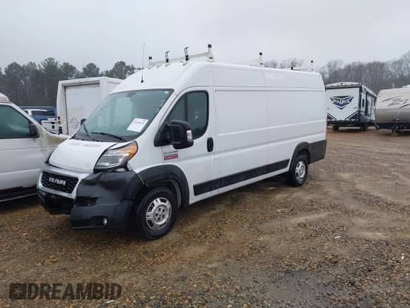 2019 Ram ProMaster Cargo z VIN 3C6URVJG7KE543895, wystawiony jako IAAI lot #41524135 z przebiegiem 93 150 mil mil oraz . Historia ofert i sprzedaży dostępna na DreamBid. Obrazek 2.