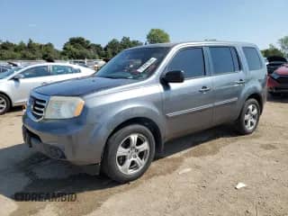 2013 Honda Pilot LX с VIN 5FNYF4H27DB505927, выставлен на аукционе Copart как лот 71846165 с пробегом 221 326 миль миль и Списание • Salvage title. История ставок и продаж доступна на DreamBid. Изображение 1.