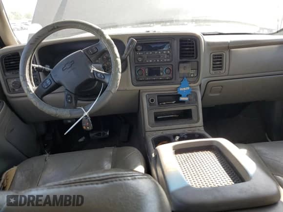 2003 Chevrolet Silverado 2500HD LT z VIN 1GCHK29U13E335712, wystawiony jako Copart lot #74421554 z przebiegiem Nie podano mil oraz Szkoda całkowita • Salvage title. Historia ofert i sprzedaży dostępna na DreamBid. Obrazek 8.