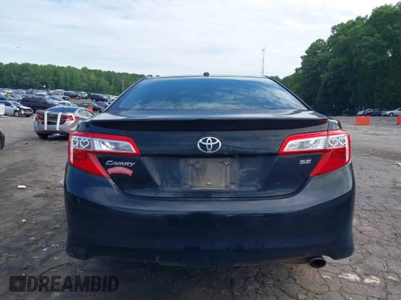 2012 Toyota Camry L с VIN 4T1BF1FK1CU176781, выставлен на аукционе IAAI как лот 42504878 с пробегом 169 267 миль миль и . История ставок и продаж доступна на DreamBid. Изображение 17.