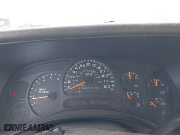 2003 Chevrolet Avalanche with VIN 3GNEK13T13G312332, listed as a IAAI auction lot 42785187 with 197,785 mi miles and . Bid and sale history available at DreamBid. Image 7.