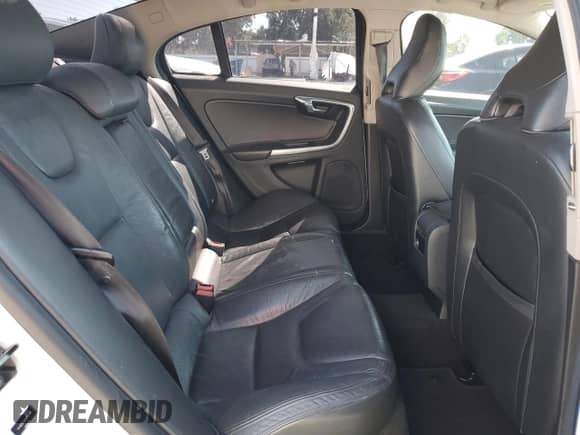 2012 Volvo S60 T5 с VIN YV1622FS2C2112181, выставлен на аукционе Copart как лот 85720475 с пробегом 127 757 миль миль и Списание • Salvage title. История ставок и продаж доступна на DreamBid. Изображение 10.