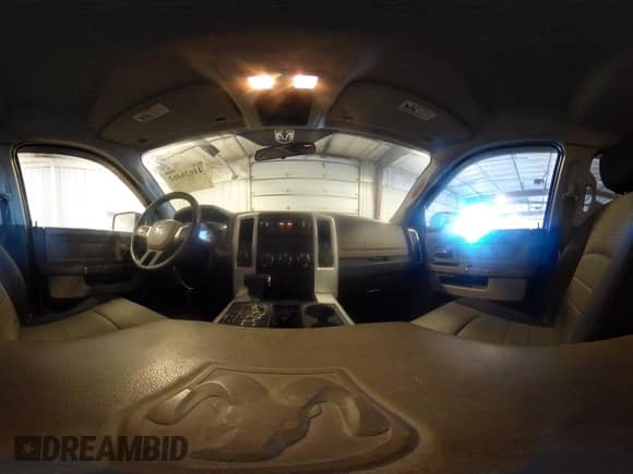 2009 Dodge 1500 SLT с VIN 1D3HV13T19S760396, выставлен на аукционе IAAI как лот 41626462 с пробегом 167 498 миль миль и . История ставок и продаж доступна на DreamBid. Изображение 18.
