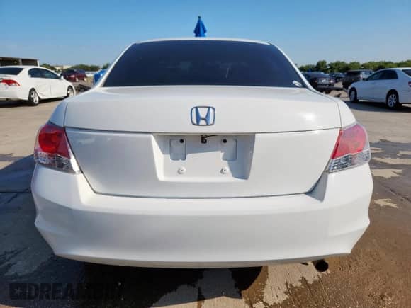 2010 Honda Accord LX with VIN 1HGCP2F34AA015264, listed as a Copart auction lot 71478885 with 190,631 mi miles and Salvage title. Bid and sale history available at DreamBid. Image 6.