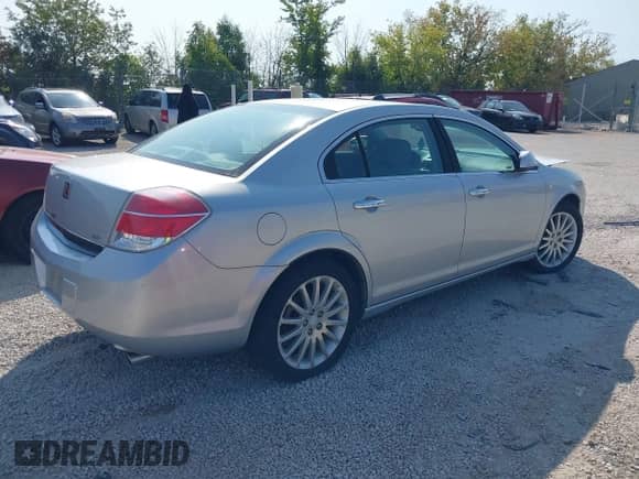 2009 Saturn Aura XR с VIN 1G8ZX57799F190355, выставлен на аукционе IAAI как лот 43165839 с пробегом 115 586 миль миль и . История ставок и продаж доступна на DreamBid. Изображение 4.