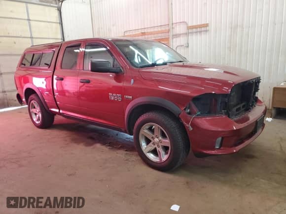 2013 Ram 1500 Express z VIN 1C6RR7FT1DS506106, wystawiony jako Copart lot #71091495 z przebiegiem 168 878 mil mil oraz Szkoda całkowita • Salvage title. Historia ofert i sprzedaży dostępna na DreamBid. Obrazek 4.