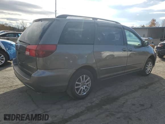 2005 Toyota Sienna CE z VIN 5TDZA23C85S331158, wystawiony jako Copart lot #89510475 z przebiegiem 152 646 mil mil oraz Czysty tytuł • Clean title. Historia ofert i sprzedaży dostępna na DreamBid. Obrazek 3.