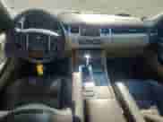 2013 Land Rover Range Rover Sport HSE Lux z VIN SALSK2D46DA778047, wystawiony jako Copart lot #81882345 z przebiegiem 119 512 mil mil oraz Czysty tytuł • Clean title. Historia ofert i sprzedaży dostępna na DreamBid. Obrazek 8.