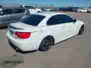 2013 BMW 3 Series 328i с VIN WBADW7C59DE731225, выставлен на аукционе IAAI как лот 43408948 с пробегом 101 343 миль миль и . История ставок и продаж доступна на DreamBid. Изображение 4.