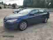 2017 Toyota Camry Hybrid LE z VIN 4T1BD1FK1HU221487, wystawiony jako Copart lot #80256005 z przebiegiem 51 986 mil mil oraz Szkoda całkowita • Salvage title. Historia ofert i sprzedaży dostępna na DreamBid. Obrazek 1.