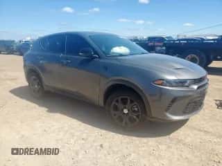2024 Dodge Hornet GT с VIN ZACNDFAN4R3A36053, выставлен на аукционе Copart как лот 83806485 с пробегом 14 366 миль миль и Списание • Salvage title. История ставок и продаж доступна на DreamBid. Изображение 4.