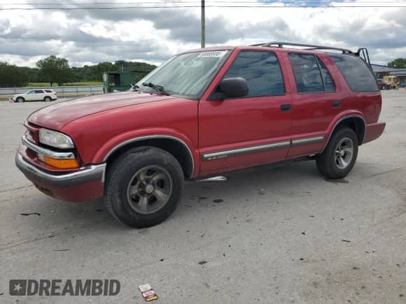 2000 Chevrolet Blazer LT with VIN 1GNCS13W8Y2317822, listed as a Copart auction lot 58868935 with 160,788 mi miles and Clean title. Bid and sale history available at DreamBid. Image 1.