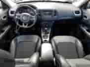 2019 Jeep Compass Latitude с VIN 3C4NJDBB5KT674790, выставлен на аукционе Copart как лот 69568045 с пробегом 93 821 миль миль и Списание • Salvage title. История ставок и продаж доступна на DreamBid. Изображение 8.