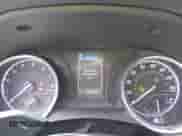 2019 Toyota Camry SE z VIN 4T1B11HK2KU785419, wystawiony jako IAAI lot #43286510 z przebiegiem 165 070 mil mil oraz . Historia ofert i sprzedaży dostępna na DreamBid. Obrazek 7.