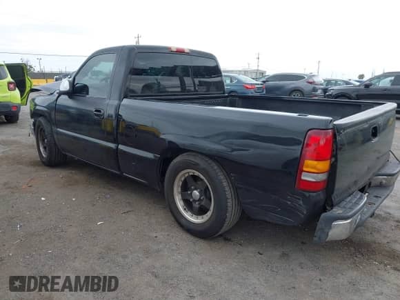 1999 Chevrolet Silverado 1500 LS with VIN 1GCEC14T6XZ118695, listed as a IAAI auction lot 43337880 with 235,407 mi miles and . Bid and sale history available at DreamBid. Image 3.