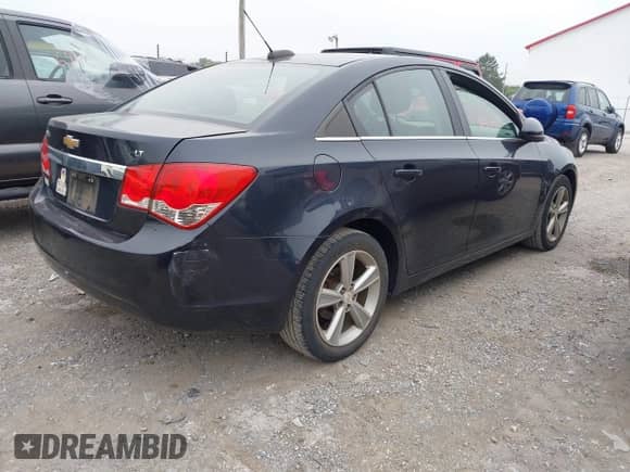 2016 Chevrolet Cruze LT with VIN 1G1PF5SB7G7132336, listed as a IAAI auction lot 42948512 with 133,092 mi miles and . Bid and sale history available at DreamBid. Image 4.
