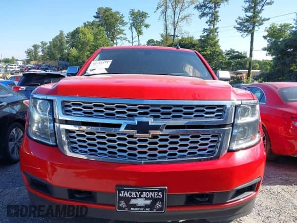 2019 Chevrolet Tahoe LS with VIN 1GNSKAKC1KR197010, listed as a IAAI auction lot 42718151 with 117,781 mi miles and . Bid and sale history available at DreamBid. Image 12.