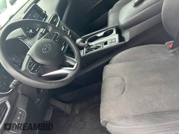 2019 Hyundai Santa Fe SEL с VIN 5NMS33AD0KH053559, выставлен на аукционе Copart как лот 84977185 с пробегом 129 077 миль миль и Чистый • Clean title. История ставок и продаж доступна на DreamBid. Изображение 14.