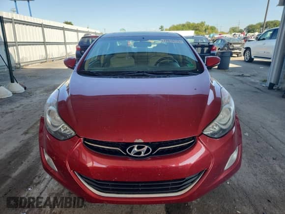 2011 Hyundai Elantra GLS z VIN KMHDH4AE6BU105239, wystawiony jako Copart lot #72010725 z przebiegiem 164 264 mil mil oraz Czysty tytuł • Clean title. Historia ofert i sprzedaży dostępna na DreamBid. Obrazek 5.