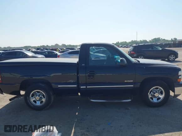 2000 Chevrolet Silverado 1500 LS with VIN 1GCEC14WXYZ169662, listed as a IAAI auction lot 42315414 with 165,687 mi miles and . Bid and sale history available at DreamBid. Image 12.