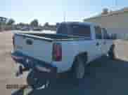 2005 Chevrolet Silverado 1500 LS с VIN 2GCEC13T851318372, выставлен на аукционе IAAI как лот 42863059 с пробегом 223 540 миль миль и . История ставок и продаж доступна на DreamBid. Изображение 4.