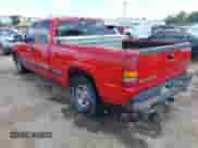 2000 Chevrolet Silverado 1500 with VIN 2GCEC19V5Y1260850, listed as a IAAI auction lot 42733389 with 263,427 mi miles and . Bid and sale history available at DreamBid. Image 3.