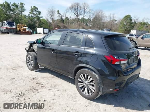 2022 Mitsubishi Outlander SE z VIN JA4APVAU6NU013439, wystawiony jako IAAI lot #41839618 z przebiegiem 35 306 mil mil oraz . Historia ofert i sprzedaży dostępna na DreamBid. Obrazek 3.