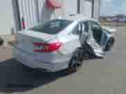 2019 Honda Accord Sport z VIN 1HGCV2F39KA034657, wystawiony jako IAAI lot #43300418 z przebiegiem 54 467 mil mil oraz . Historia ofert i sprzedaży dostępna na DreamBid. Obrazek 4.