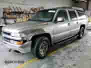 2001 Chevrolet Suburban LS z VIN 3GNEC16T01G210929, wystawiony jako Copart lot #72276304 z przebiegiem 317 653 mil mil oraz Szkoda całkowita • Salvage title. Historia ofert i sprzedaży dostępna na DreamBid. Obrazek 1.
