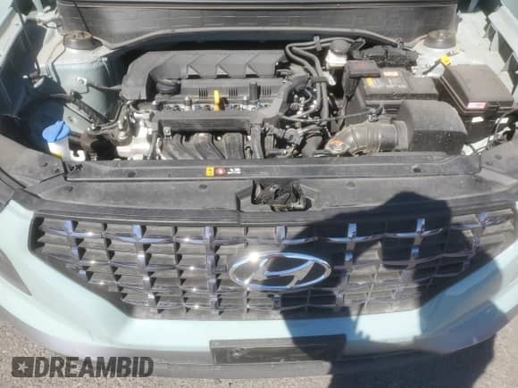 2025 Hyundai Venue SEL with VIN KMHRC8A39SU355214, listed as a Copart auction lot 84469275 with 16,135 mi miles and Salvage title. Bid and sale history available at DreamBid. Image 12.