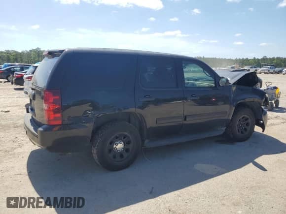 2011 Chevrolet Tahoe Commercial z VIN 1GNLC2E03BR280821, wystawiony jako Copart lot #55239215 z przebiegiem 325 861 mil mil oraz Szkoda całkowita • Salvage title. Historia ofert i sprzedaży dostępna na DreamBid. Obrazek 3.