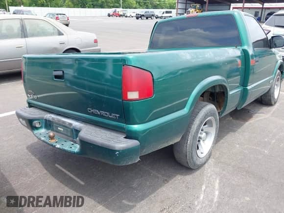 2000 Chevrolet S-10 с VIN 1GCCS1441YK191583, выставлен на аукционе IAAI как лот 42602469 с пробегом 260 627 миль миль и . История ставок и продаж доступна на DreamBid. Изображение 4.