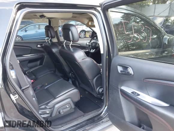 2016 Dodge Journey R/T with VIN 3C4PDDEG8GT183869, listed as a IAAI auction lot 43205537 with 87,272 mi miles and . Bid and sale history available at DreamBid. Image 8.