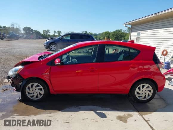 2015 Toyota Prius One z VIN JTDKDTB31F1582909, wystawiony jako IAAI lot #43178125 z przebiegiem 99 824 mil mil oraz . Historia ofert i sprzedaży dostępna na DreamBid. Obrazek 15.