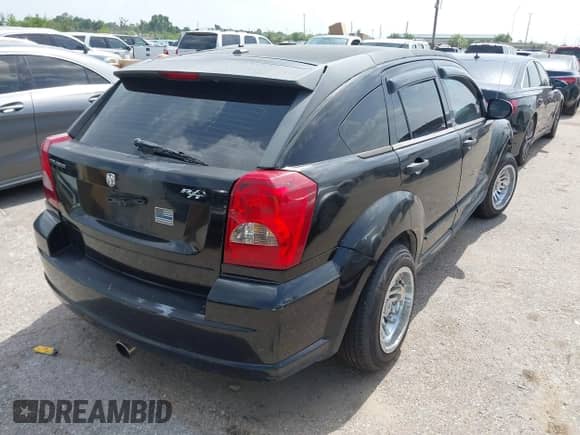 2007 Dodge Caliber with VIN 1B3HB28B67D280185, listed as a IAAI auction lot 42606863 with 170,536 mi miles and . Bid and sale history available at DreamBid. Image 4.