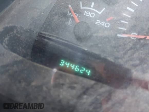 2001 Dodge 2500 with VIN 1B7KC23621J182016, listed as a IAAI auction lot 42212185 with 344,624 mi miles and . Bid and sale history available at DreamBid. Image 7.