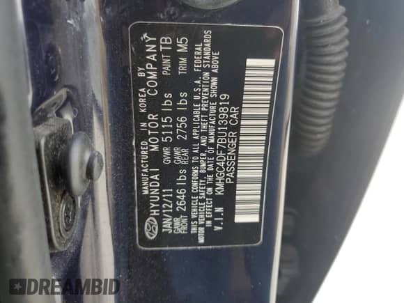 2011 Hyundai Genesis z VIN KMHGC4DF7BU139819, wystawiony jako Copart lot #77091184 z przebiegiem 179 787 mil mil oraz Nie do naprawy • Non repairable. Historia ofert i sprzedaży dostępna na DreamBid. Obrazek 13.