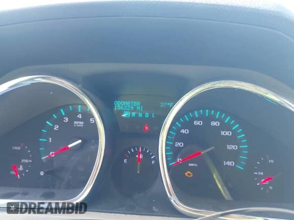 2009 Chevrolet Traverse LTZ z VIN 1GNER33D19S150882, wystawiony jako IAAI lot #41803912 z przebiegiem 156 229 mil mil oraz . Historia ofert i sprzedaży dostępna na DreamBid. Obrazek 7.