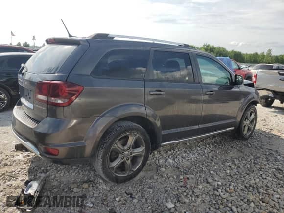 2017 Dodge Journey Crossroad Plus with VIN 3C4PDDGG1HT574554, listed as a Copart auction lot 65150985 with 202,352 mi miles and Clean title. Bid and sale history available at DreamBid. Image 3.