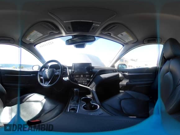 2021 Toyota Camry Hybrid XLE with VIN 4T1F31AK9MU560049, listed as a IAAI auction lot 42211169 with 182,185 mi miles and . Bid and sale history available at DreamBid. Image 19.