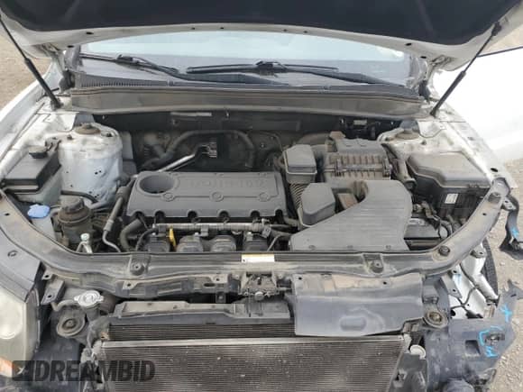 2010 Hyundai Santa Fe GLS с VIN 5NMSG3ABXAH405905, выставлен на аукционе Copart как лот 70834855 с пробегом 148 819 миль миль и Списание • Salvage title. История ставок и продаж доступна на DreamBid. Изображение 12.